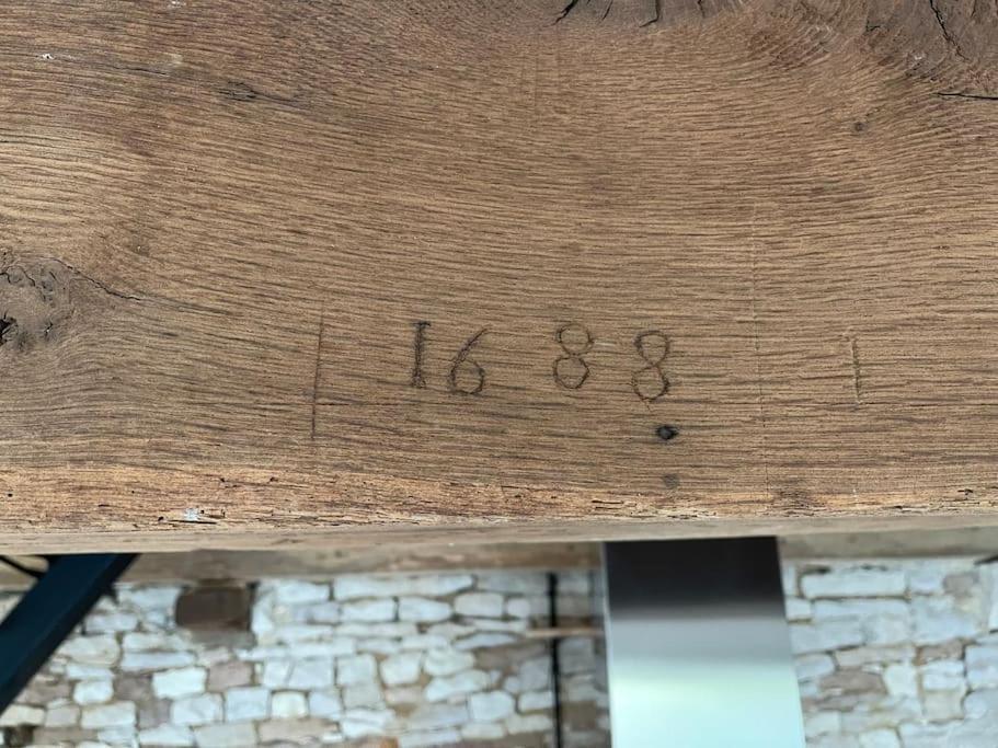 Charmante Maison De Village Vire  Экстерьер фото